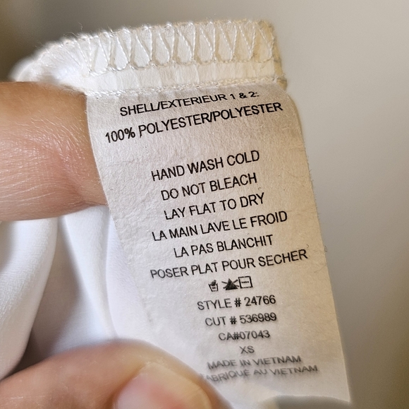 👍Monteau Los Angeles white chiffon and lace short sleeve blouse top size XS US. - Picture 5 of 5